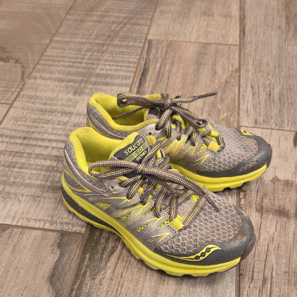 Saucony Gray and Yellow Running Shoes